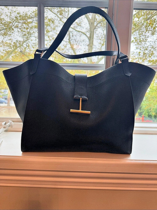 Tom Ford Handbags - Tom Ford Leather Tote in Black NWT
